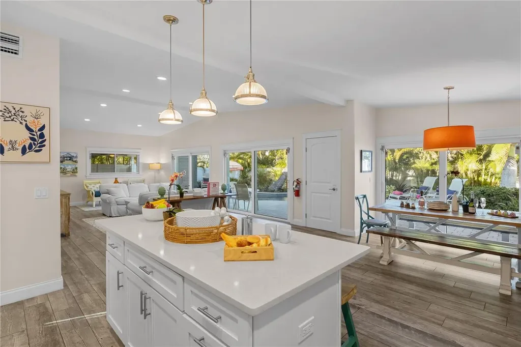 312 Hardin Avenue Anna Maria FL 34216