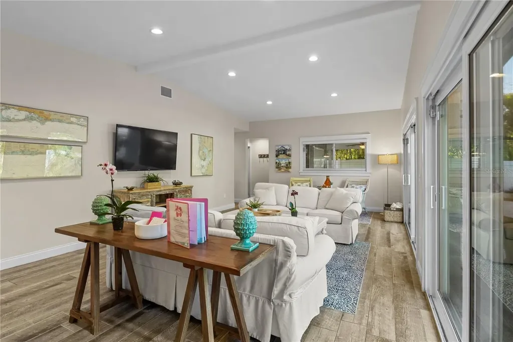 312 Hardin Avenue Anna Maria FL 34216