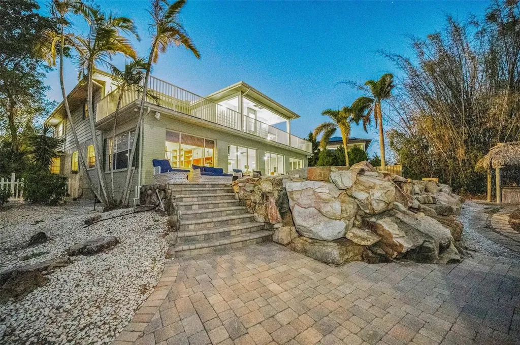 1302 Belcher Drive Tarpon Springs FL 34689