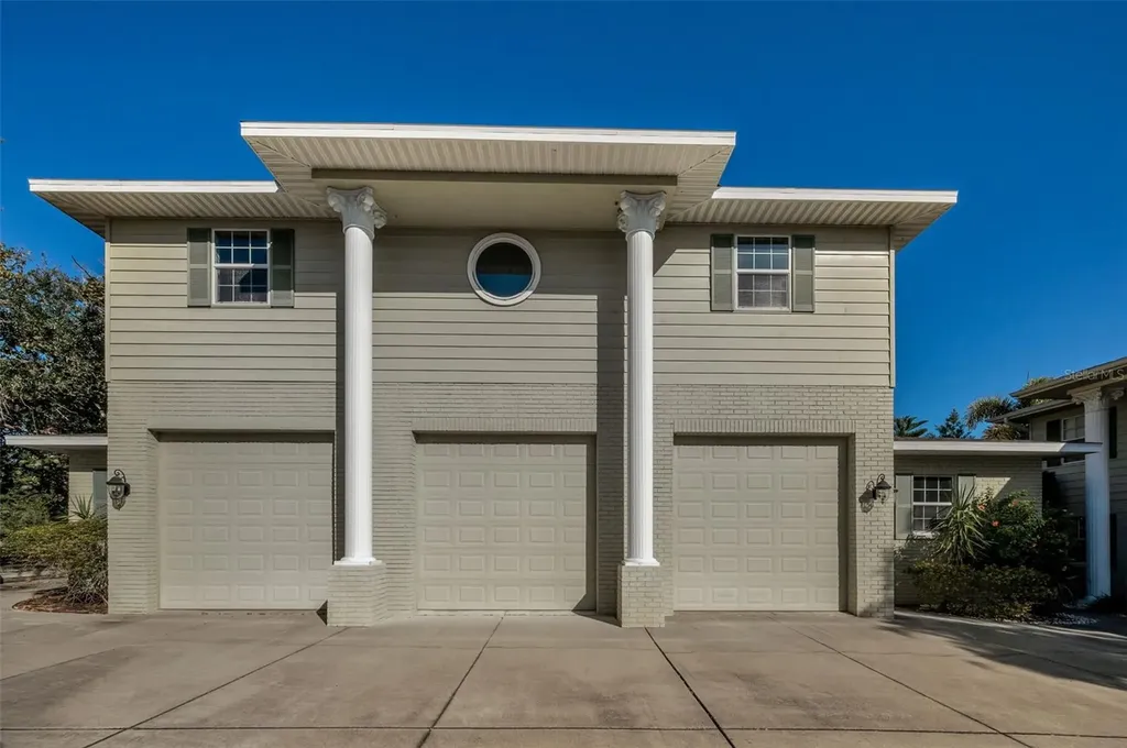 1302 Belcher Drive Tarpon Springs FL 34689