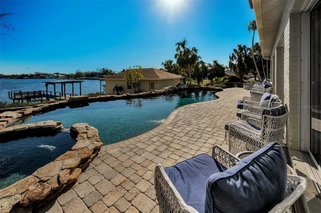1302 Belcher Drive Tarpon Springs FL 34689