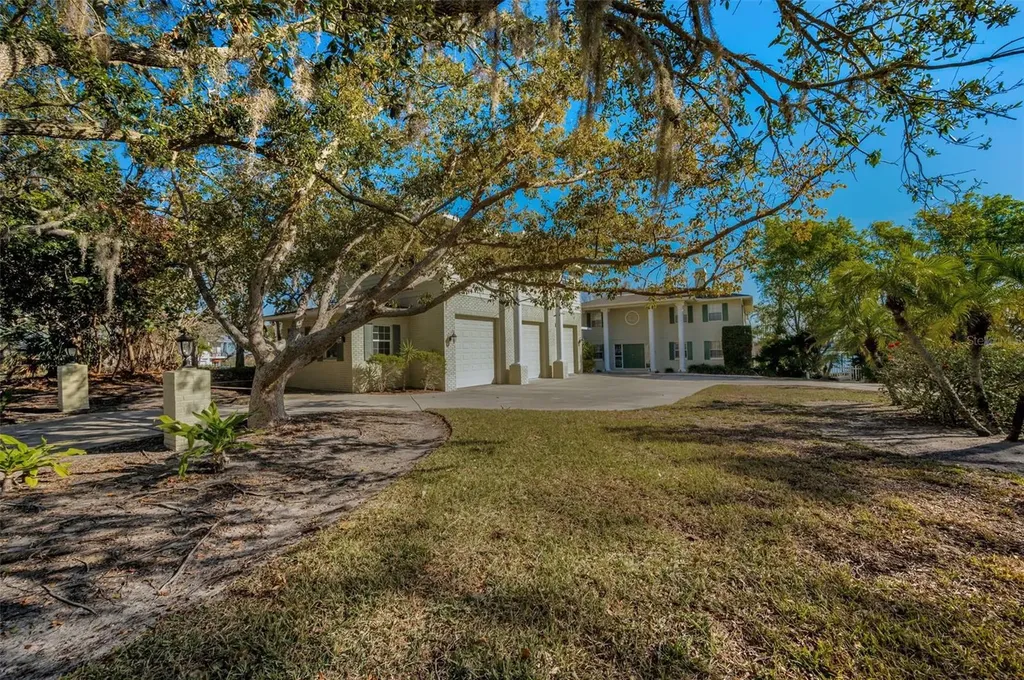 1302 Belcher Drive Tarpon Springs FL 34689