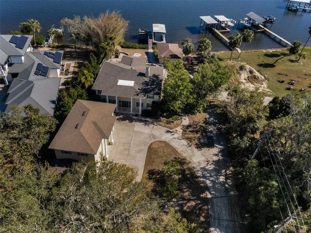 1302 Belcher Drive Tarpon Springs FL 34689
