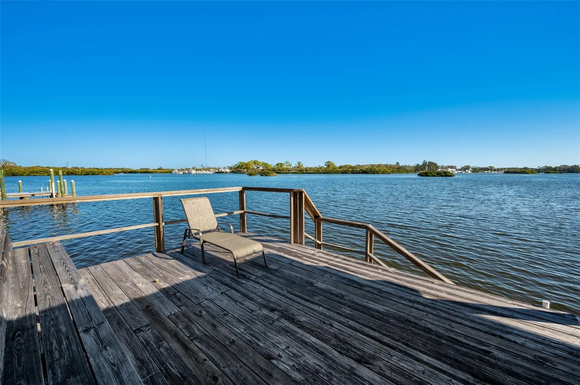 1302 Belcher Drive Tarpon Springs FL 34689