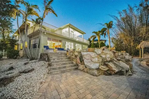 1302 Belcher Drive Tarpon Springs FL 34689