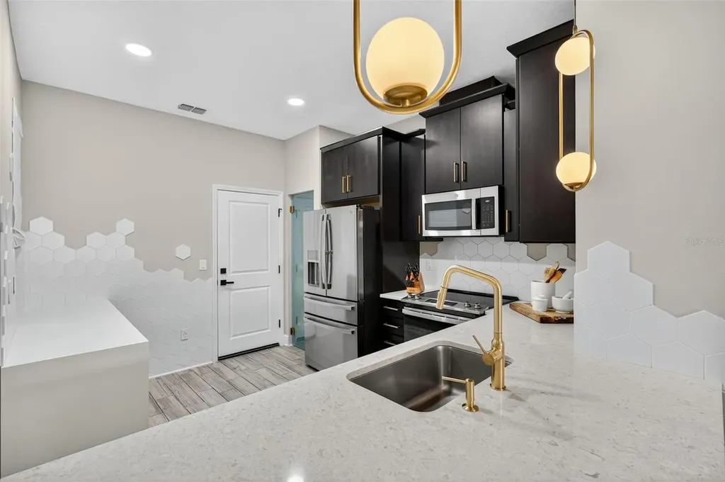 2419 Foggy Creek Circle Clearwater FL 33764