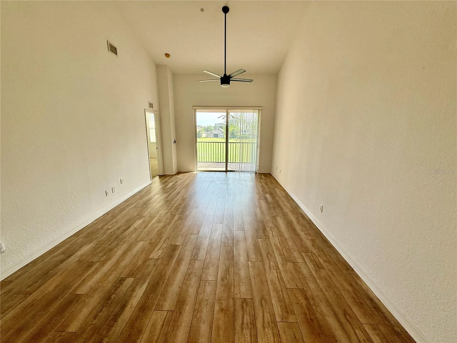 819 Fairwaycove Lane Bradenton FL 34212