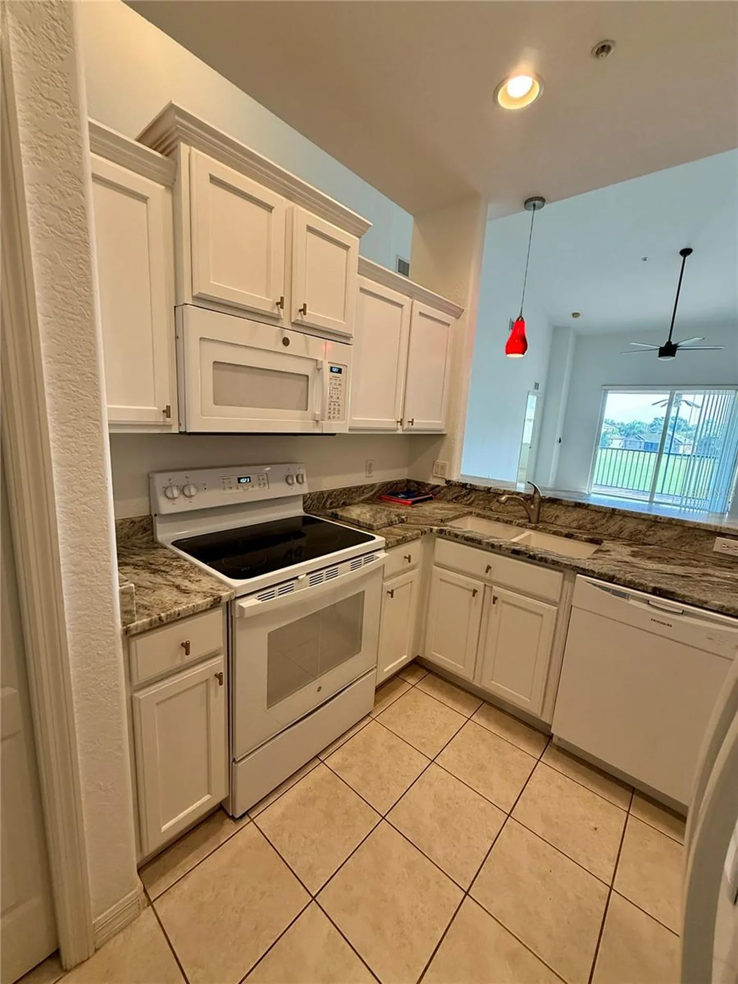 819 Fairwaycove Lane Bradenton FL 34212