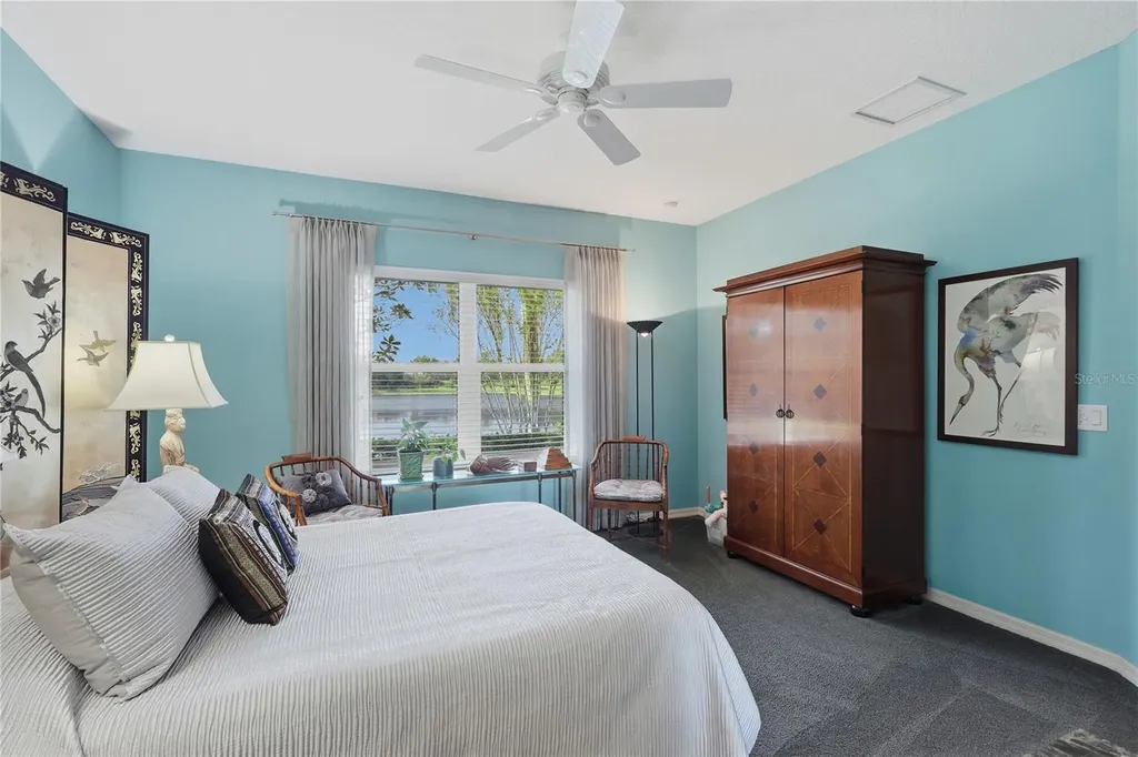 1932 Orange Lake Cove Bradenton FL 34211