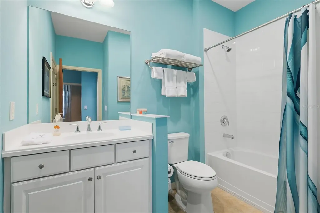 1932 Orange Lake Cove Bradenton FL 34211