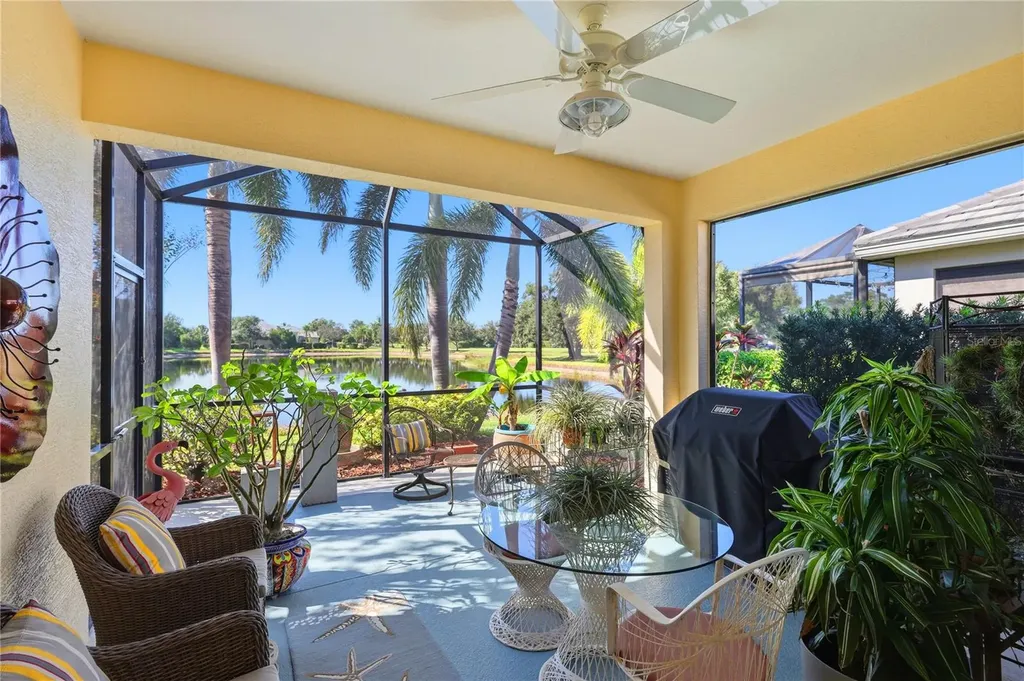 1932 Orange Lake Cove Bradenton FL 34211