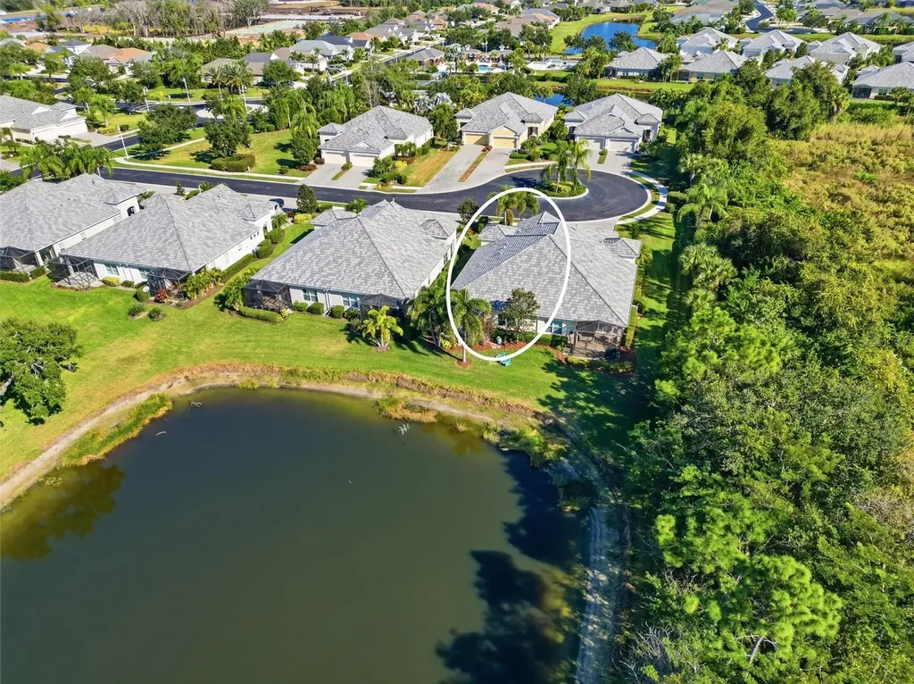1932 Orange Lake Cove Bradenton FL 34211