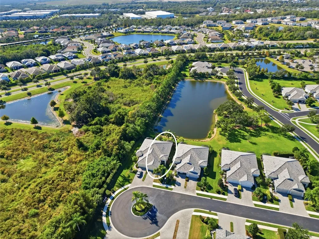 1932 Orange Lake Cove Bradenton FL 34211