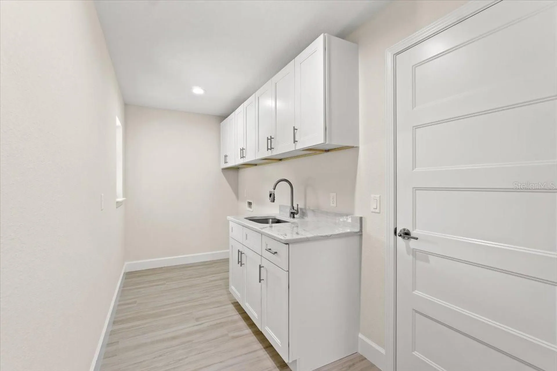 9171 Prospect Avenue Englewood FL 34224
