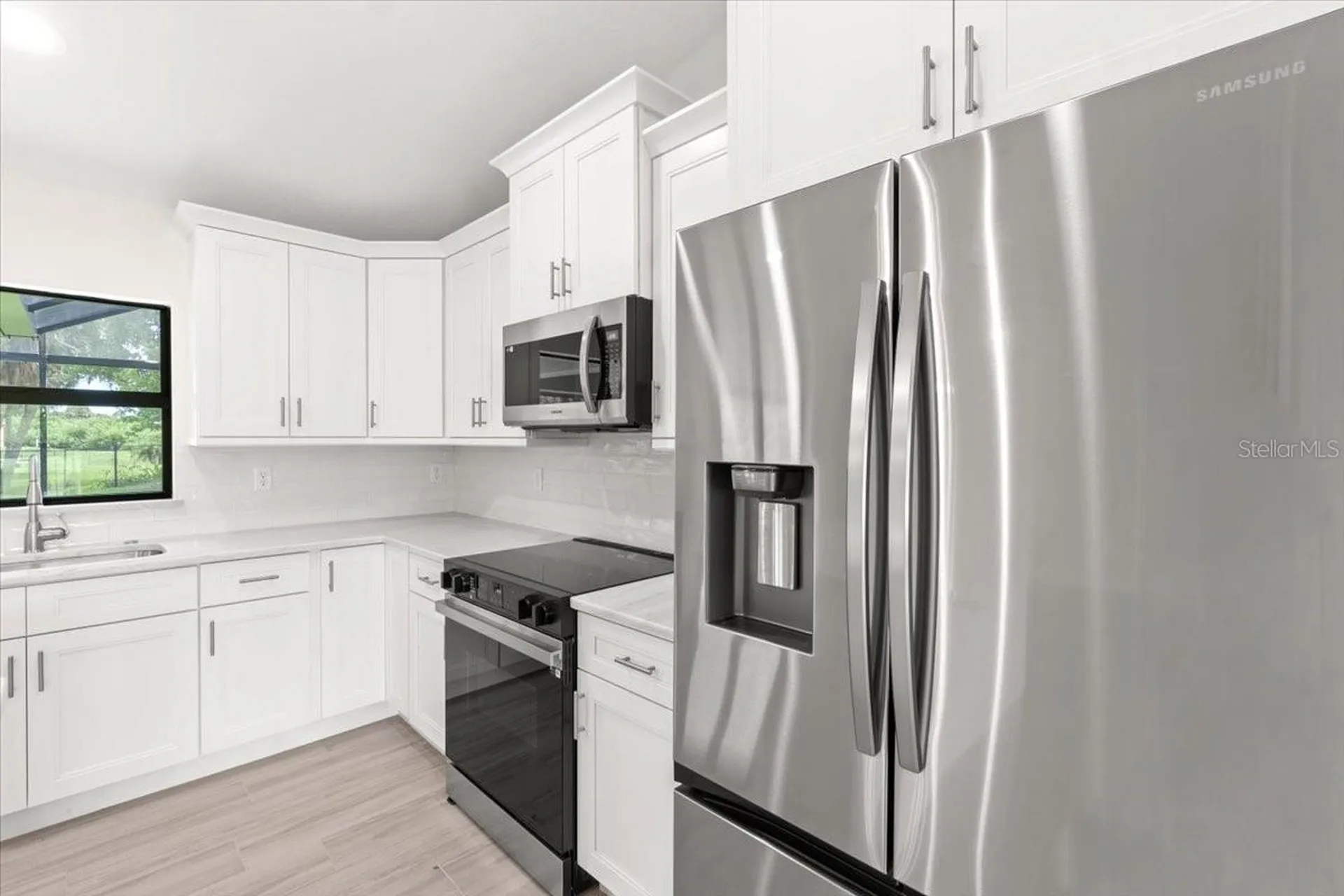 9171 Prospect Avenue Englewood FL 34224