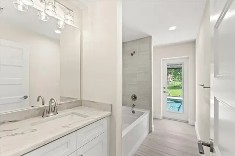 9171 Prospect Avenue Englewood FL 34224