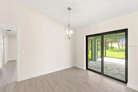 9171 Prospect Avenue Englewood FL 34224