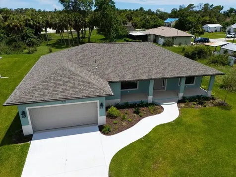 9171 Prospect Avenue Englewood FL 34224