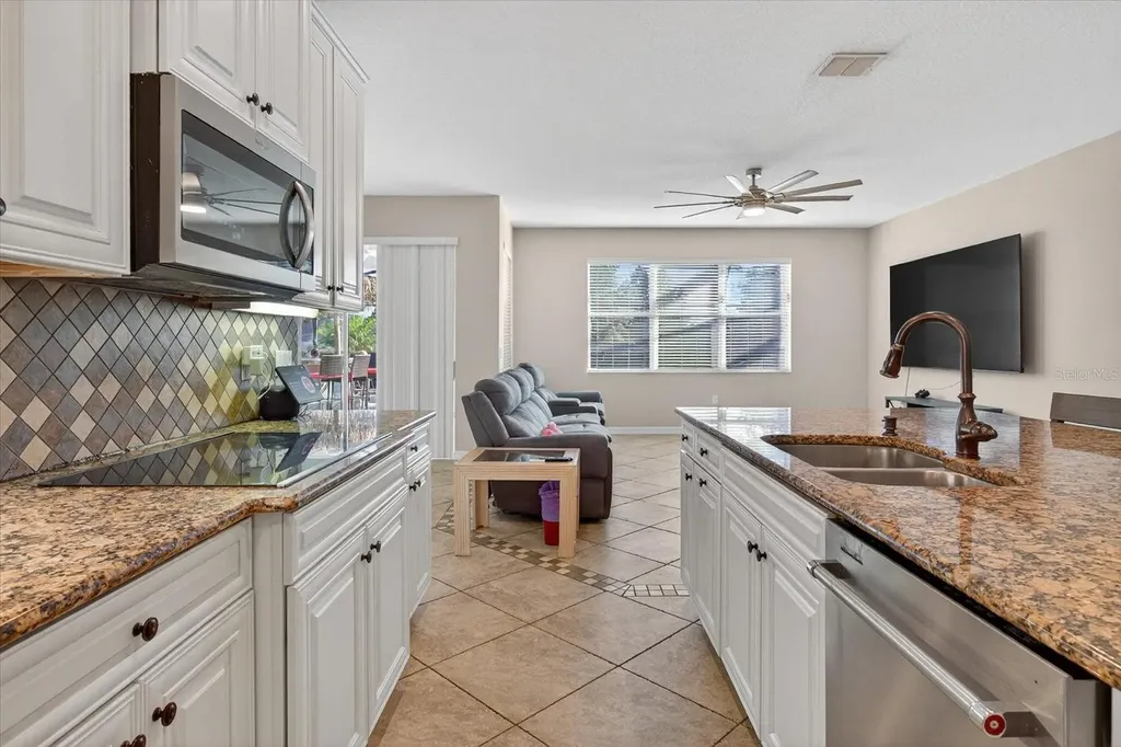 2300 Parkside Meadow Drive Apopka FL 32712