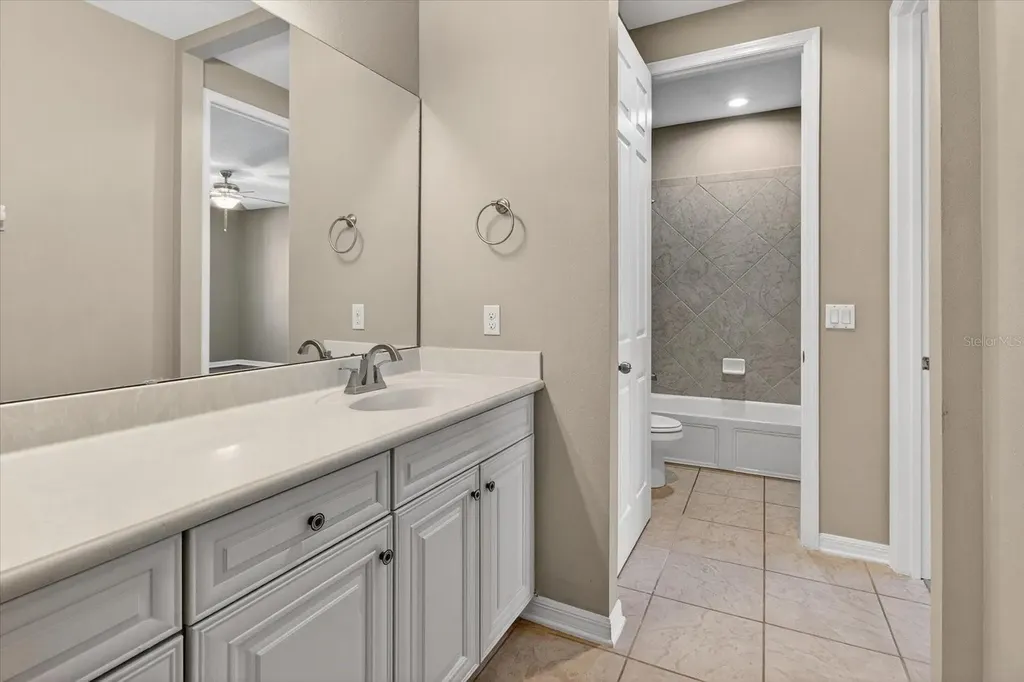 2300 Parkside Meadow Drive Apopka FL 32712