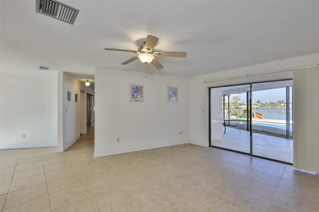 410 Harbor Drive N Indian Rocks Beach FL 33785