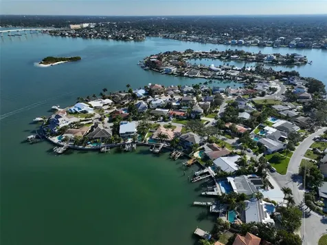 410 Harbor Drive N Indian Rocks Beach FL 33785