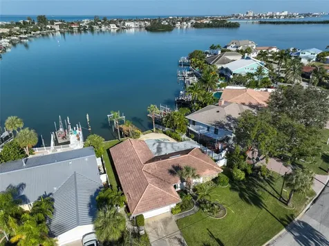 410 Harbor Drive N Indian Rocks Beach FL 33785