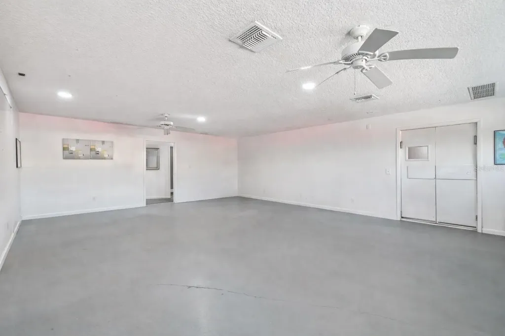 6010 Wall Street Port Richey FL 34668