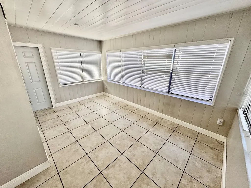 3810 Johnson Street Orlando FL 32805