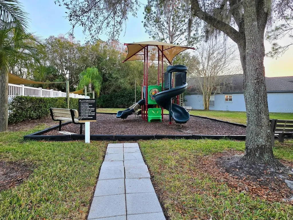 395 Wingate Circle Oldsmar FL 34677