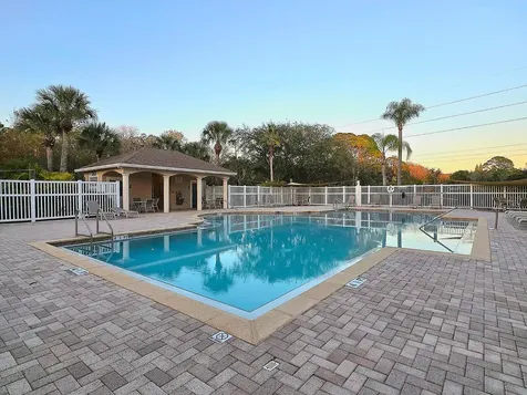 395 Wingate Circle Oldsmar FL 34677