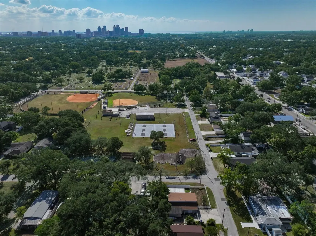3901 N Clearfield Avenue Tampa FL 33603