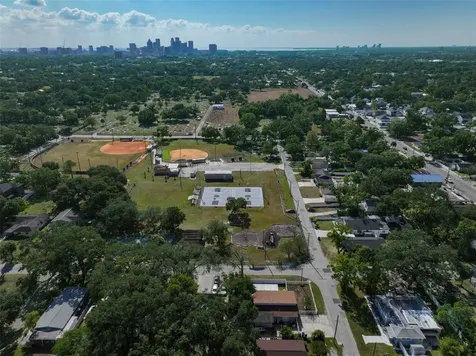 3901 N Clearfield Avenue Tampa FL 33603