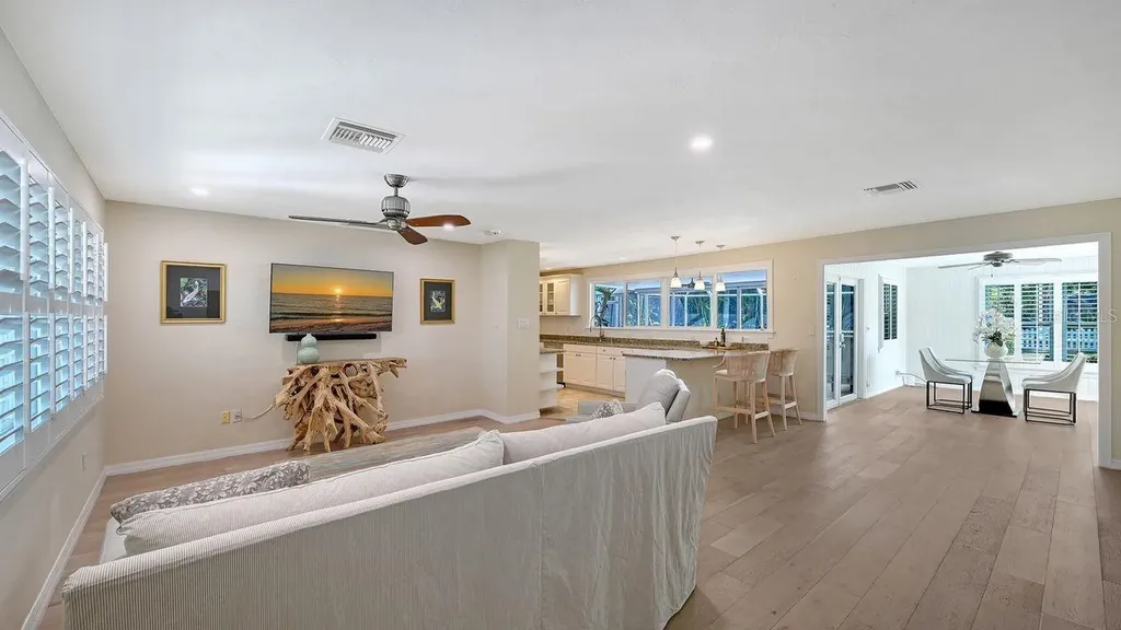 4810 Bay Shore Road Sarasota FL 34234
