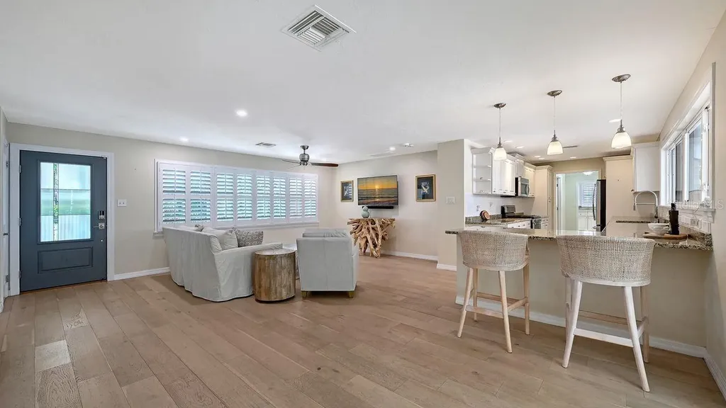 4810 Bay Shore Road Sarasota FL 34234