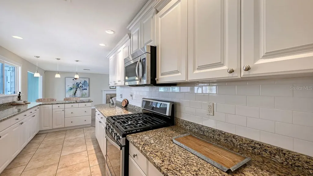 4810 Bay Shore Road Sarasota FL 34234