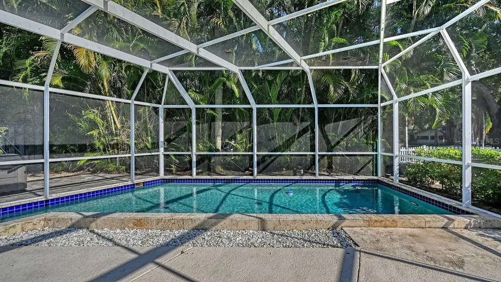 4810 Bay Shore Road Sarasota FL 34234