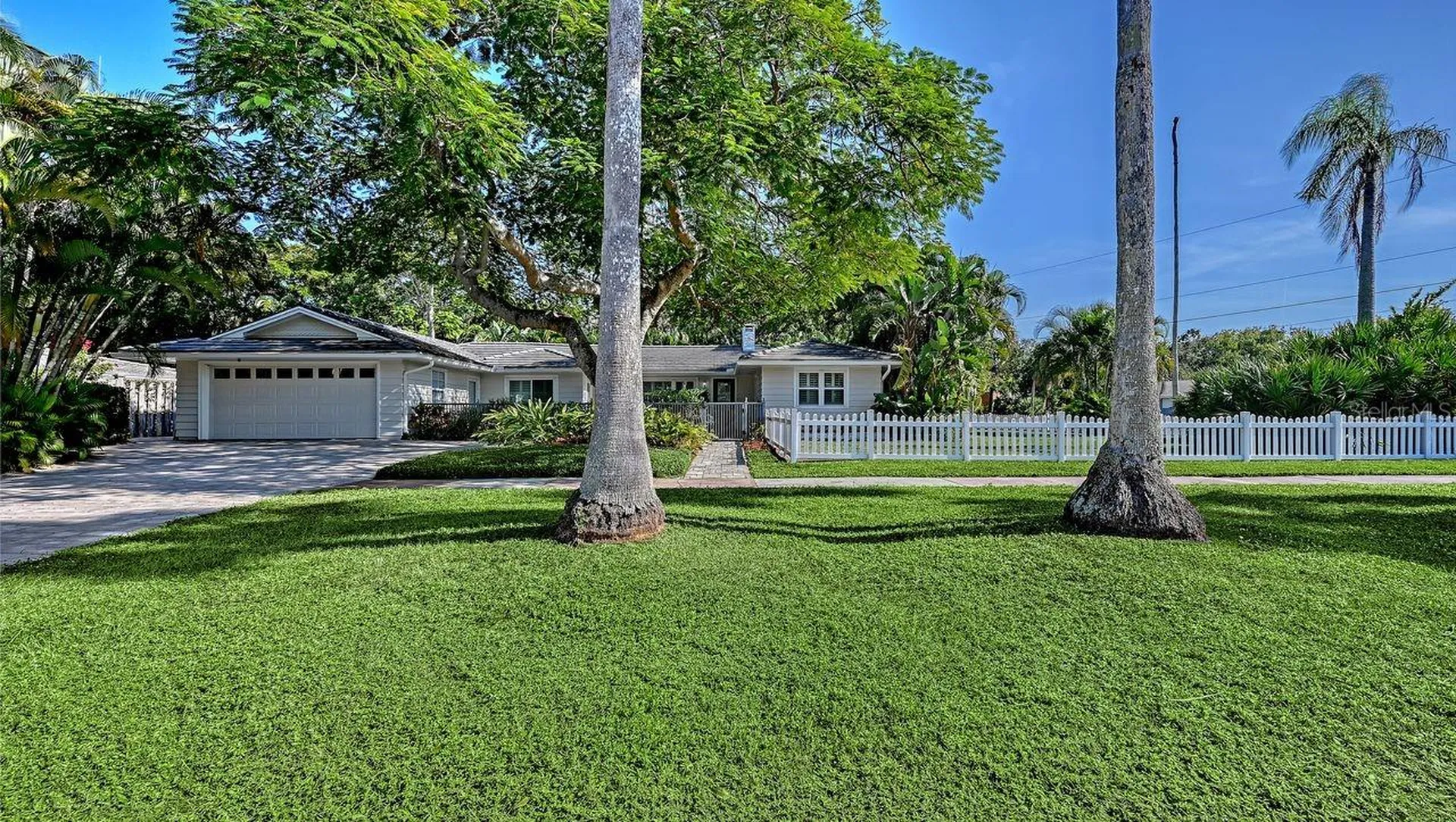 4810 Bay Shore Road Sarasota FL 34234