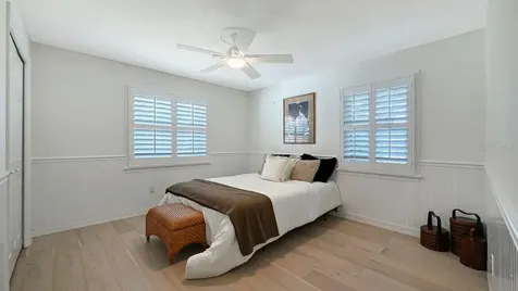 4810 Bay Shore Road Sarasota FL 34234