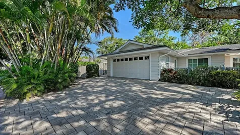 4810 Bay Shore Road Sarasota FL 34234