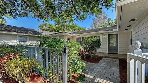 4810 Bay Shore Road Sarasota FL 34234