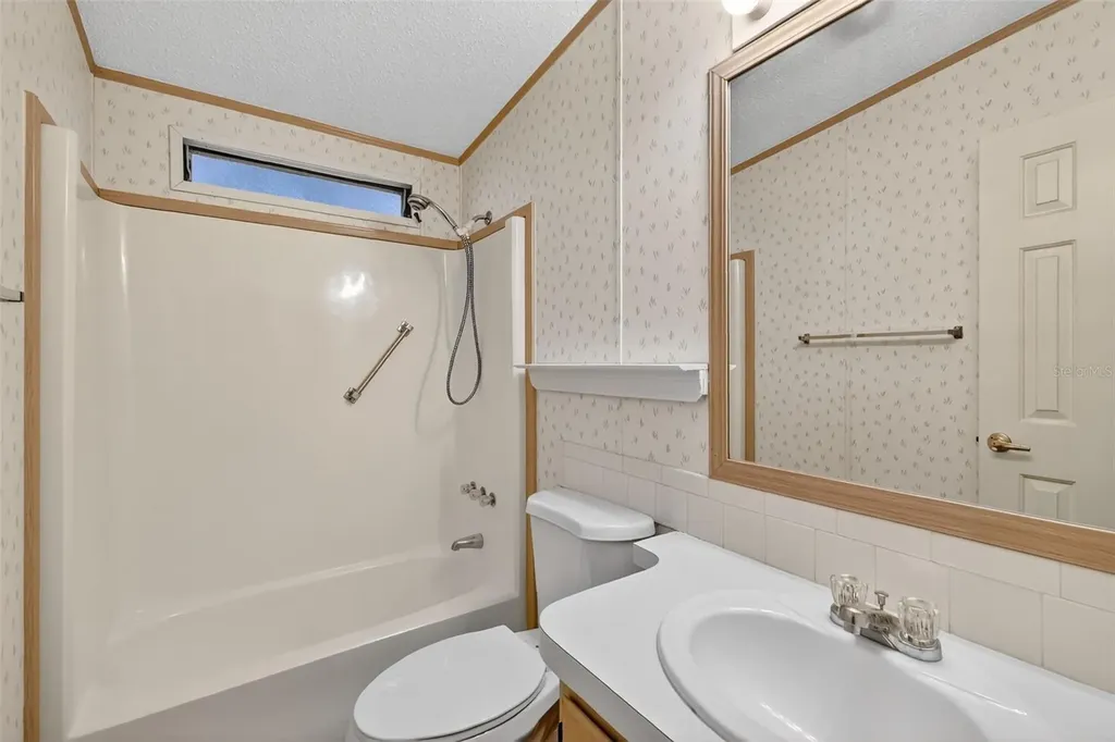 3224 Manatee Road Tavares FL 32778