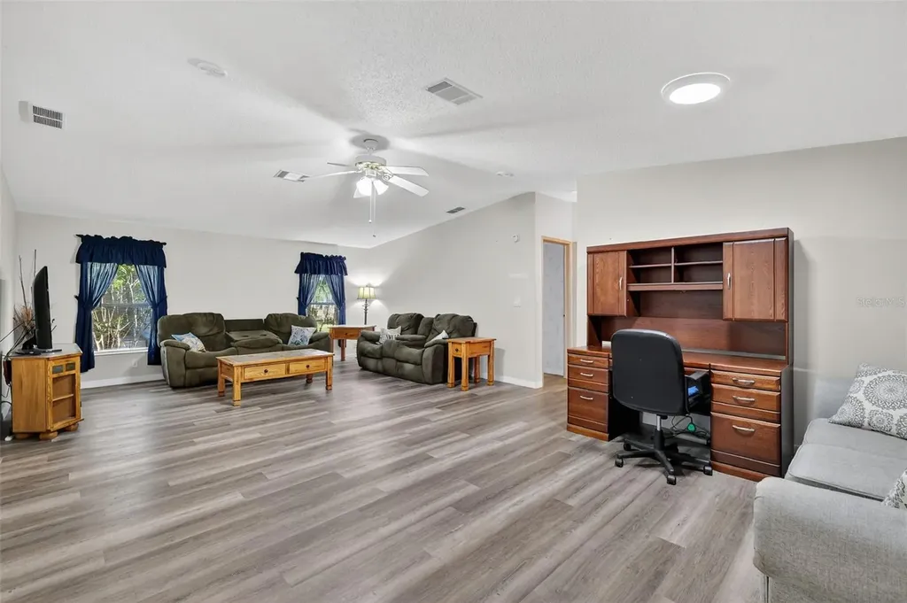 3224 Manatee Road Tavares FL 32778