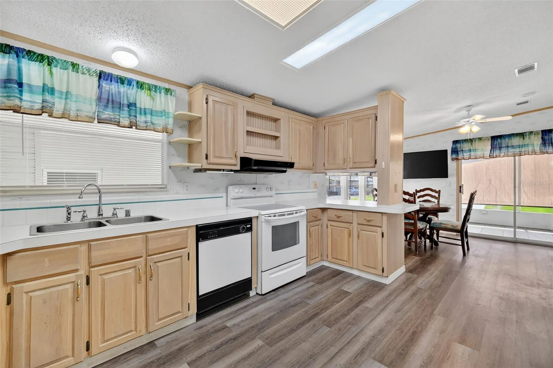 3224 Manatee Road Tavares FL 32778