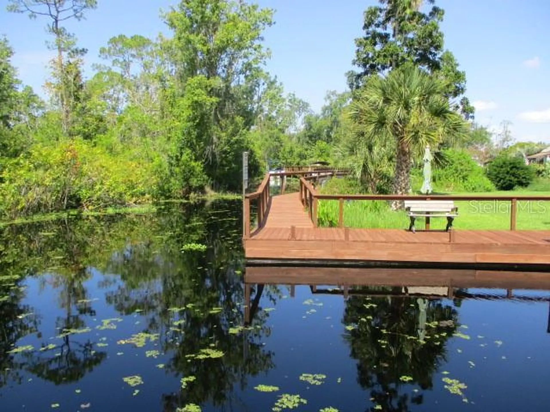 3224 Manatee Road Tavares FL 32778