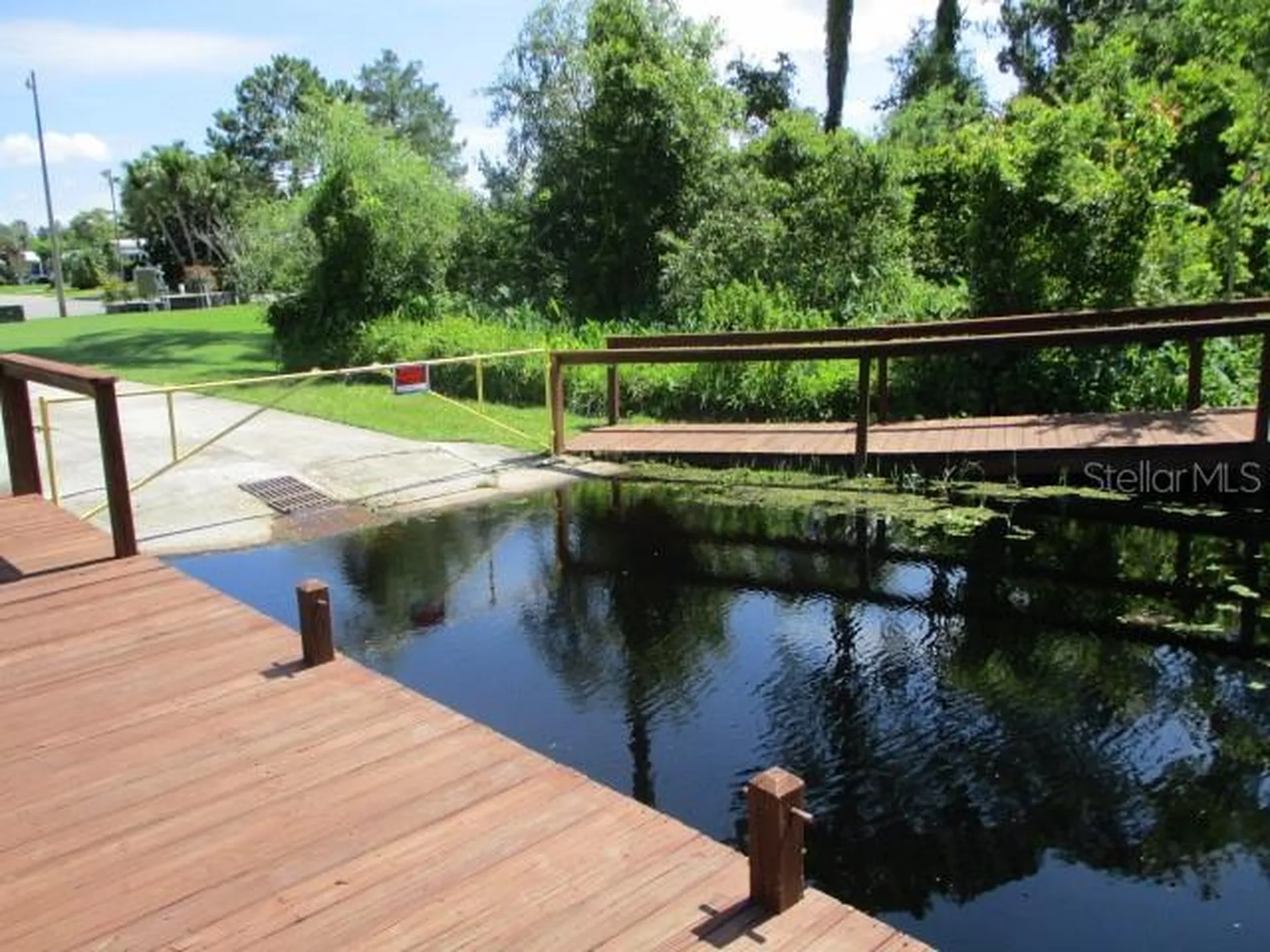 3224 Manatee Road Tavares FL 32778