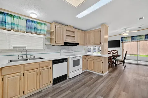 3224 Manatee Road Tavares FL 32778