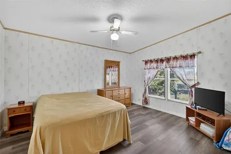 3224 Manatee Road Tavares FL 32778