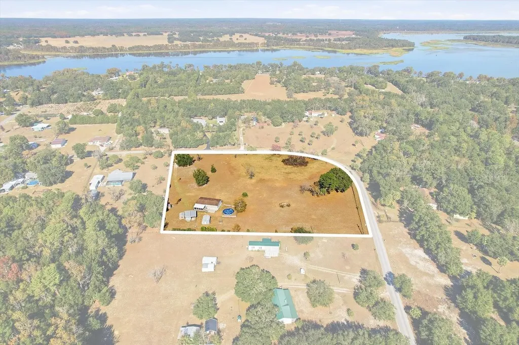 11490 N Wahoo Trail Dunnellon FL 34433