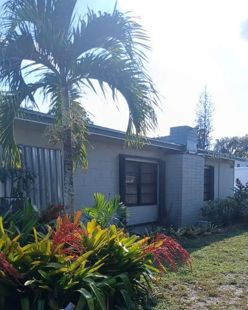 1286 SW Tropical Terrace Stuart FL 34997
